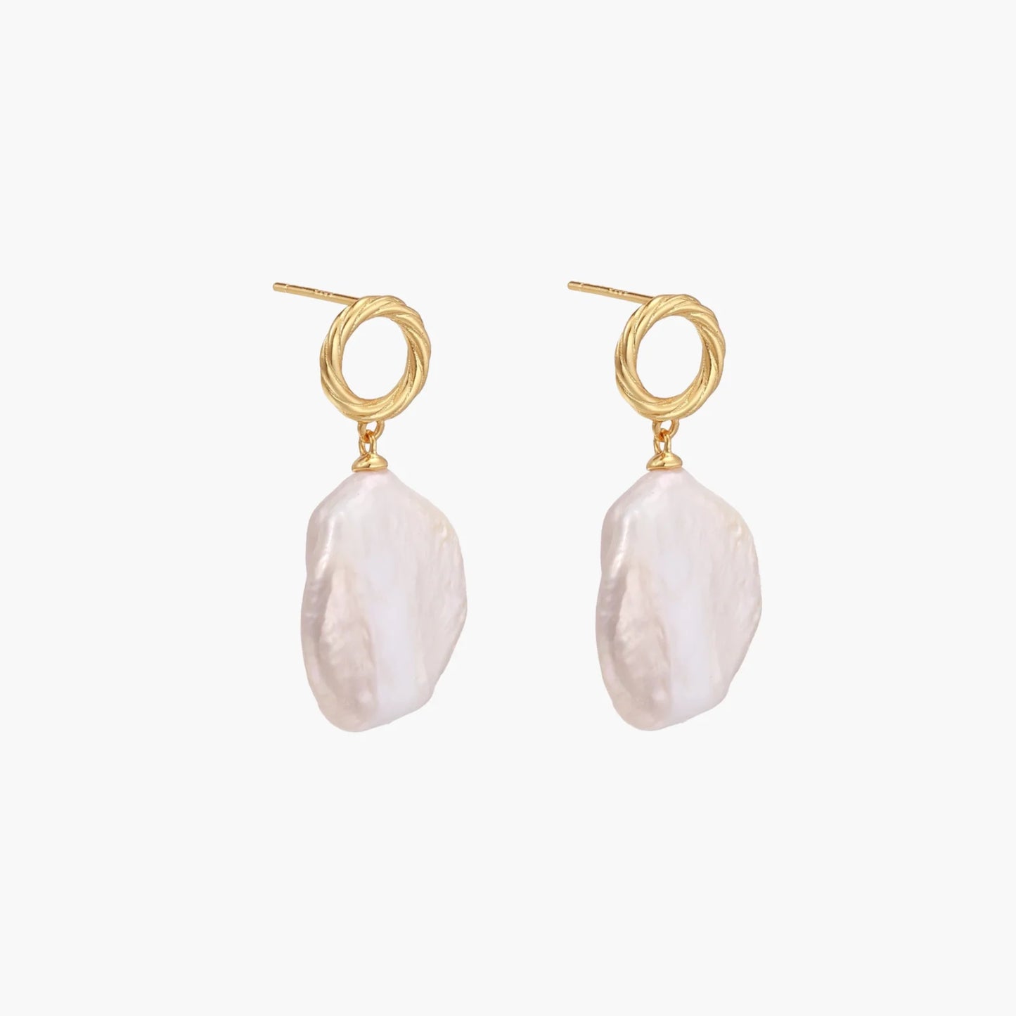Pearl Glow Drop Earrings