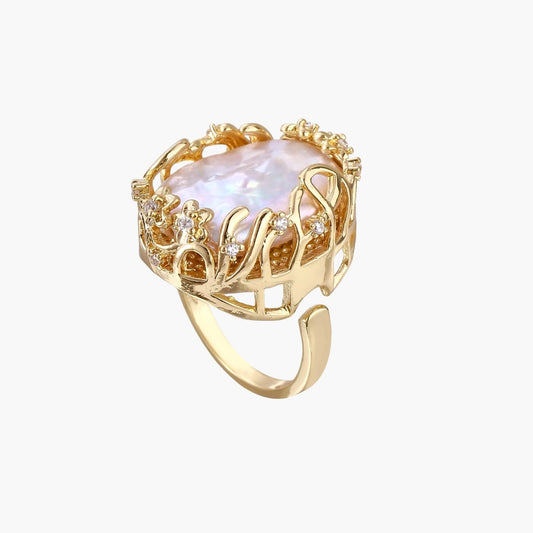 Baroque Pearl Crown Ring - Léonie Luxe