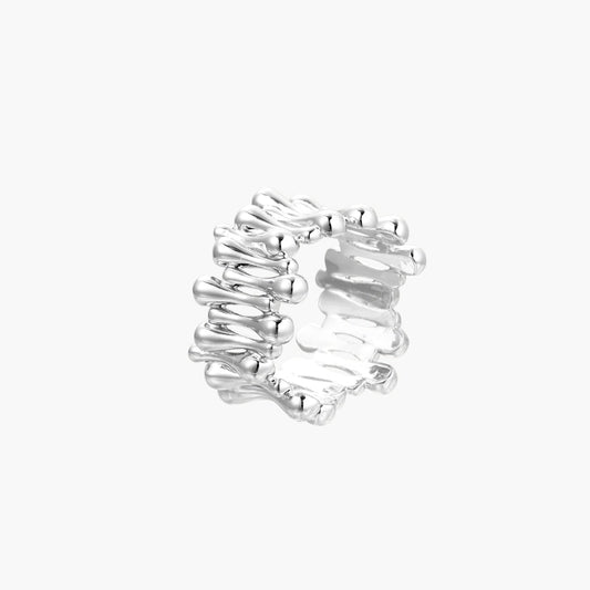 Twisted Waves Ring - Léonie Luxe